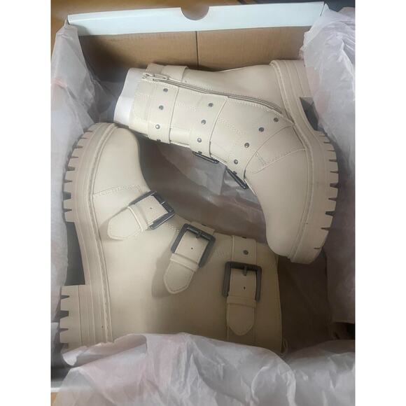 SO Good For Life Willa Women's Combat Boot Color Bone Size 6 - Picture 4 of 6